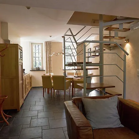 La Tour De Dieupart Apartment